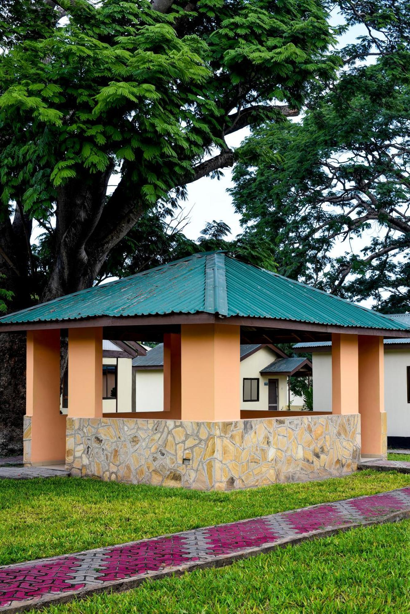 Mgulani Lodge Hotel Dar es Salaam Eksteriør billede